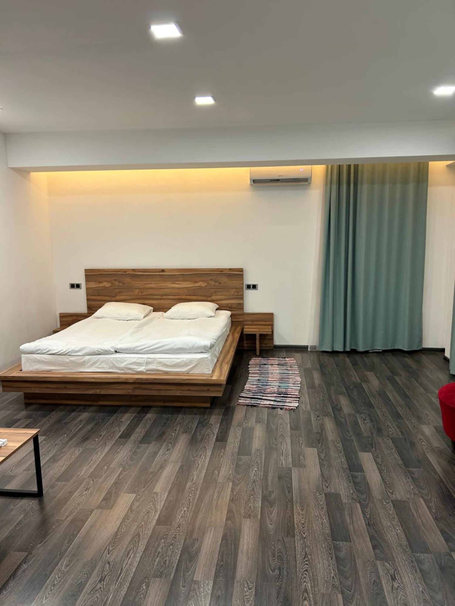 יירבאן One Day Hotel מראה חיצוני תמונה